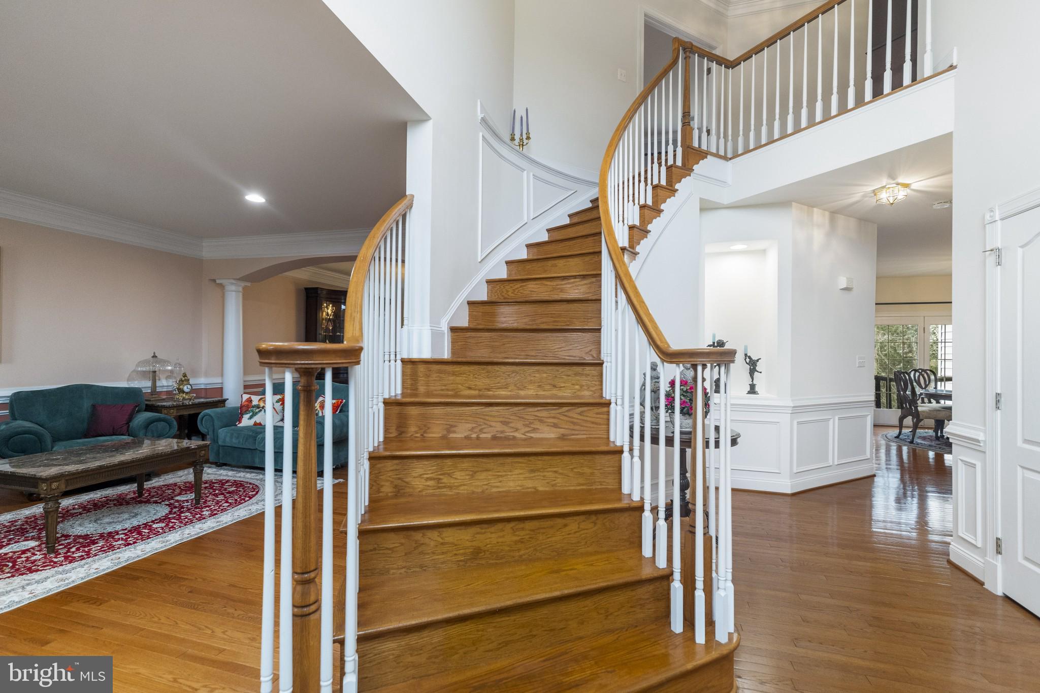 25575 Dapper Court Chantilly, VA 20152 - Photo 3 of 61