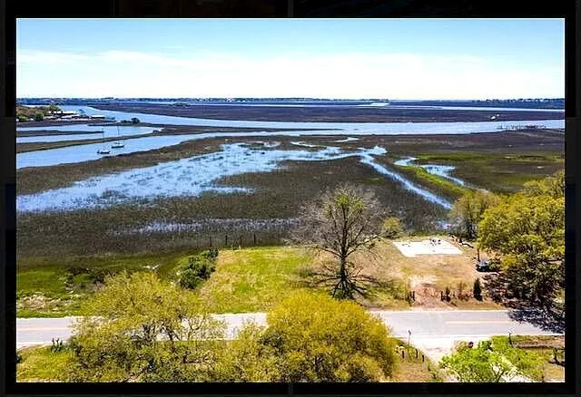 $395,000 | 0 Sol Legare Road, Charleston, SC 29412