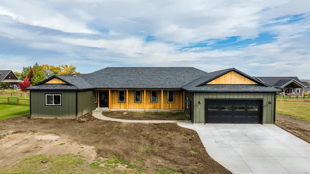 $1,150,000 | 3 Thunderbird Drive, Sheridan, WY 82801
