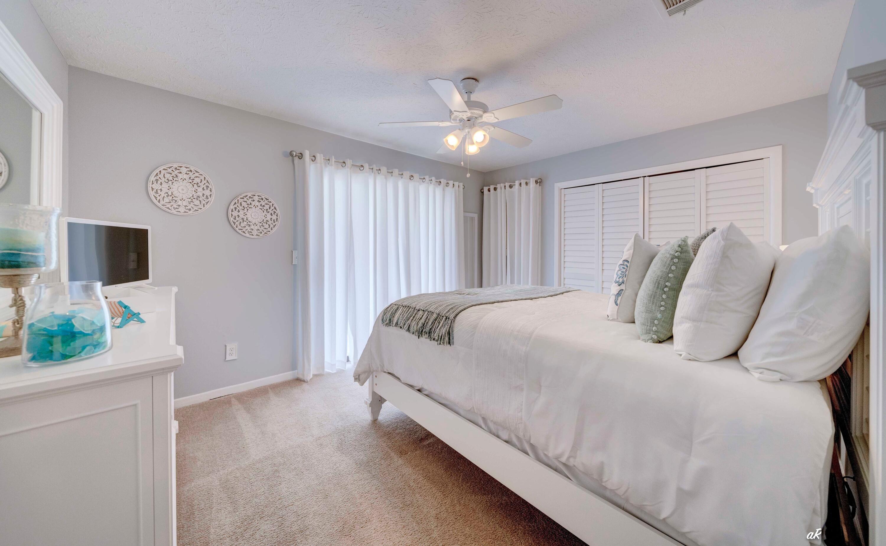 17670 Front Beach Road, Unit D1 Panama City Beach, FL 32413 - Photo 14 of 22 Master Suite