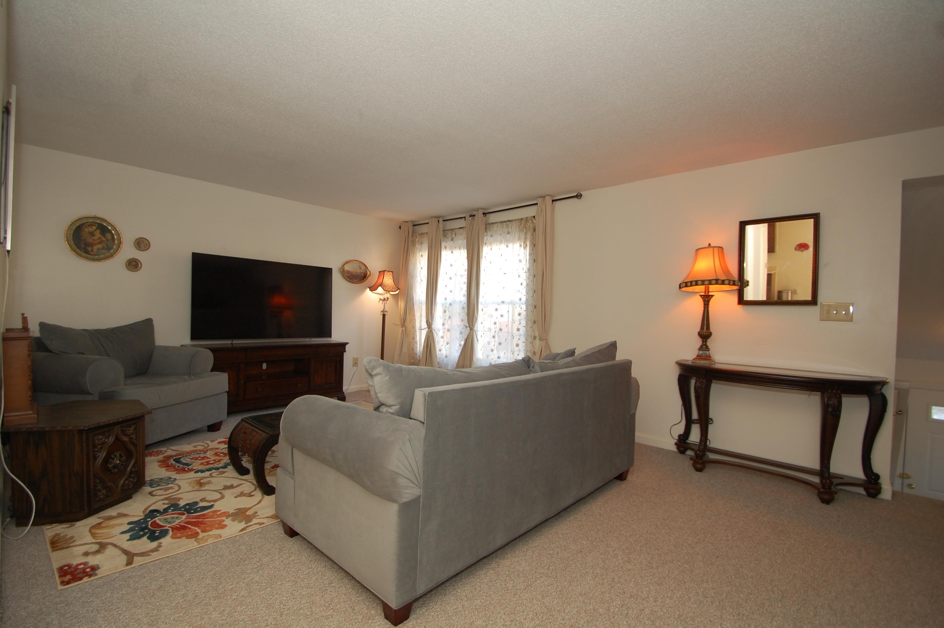 84 East Ridge Road Merrimack, NH 03054 - Photo 5 of 16