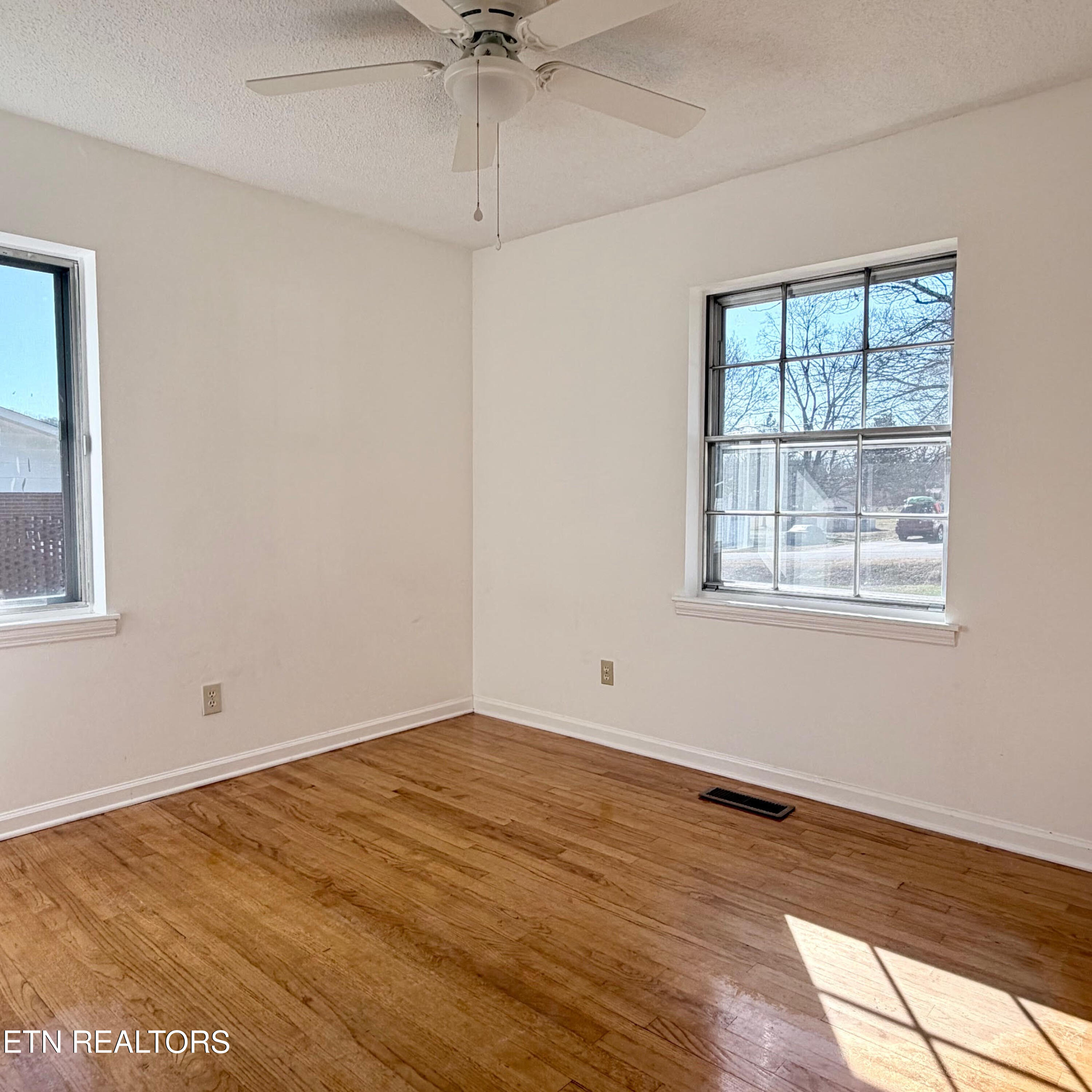 332 Poppy Avenue Dayton, TN 37321 - Photo 11 of 16 Bd 2