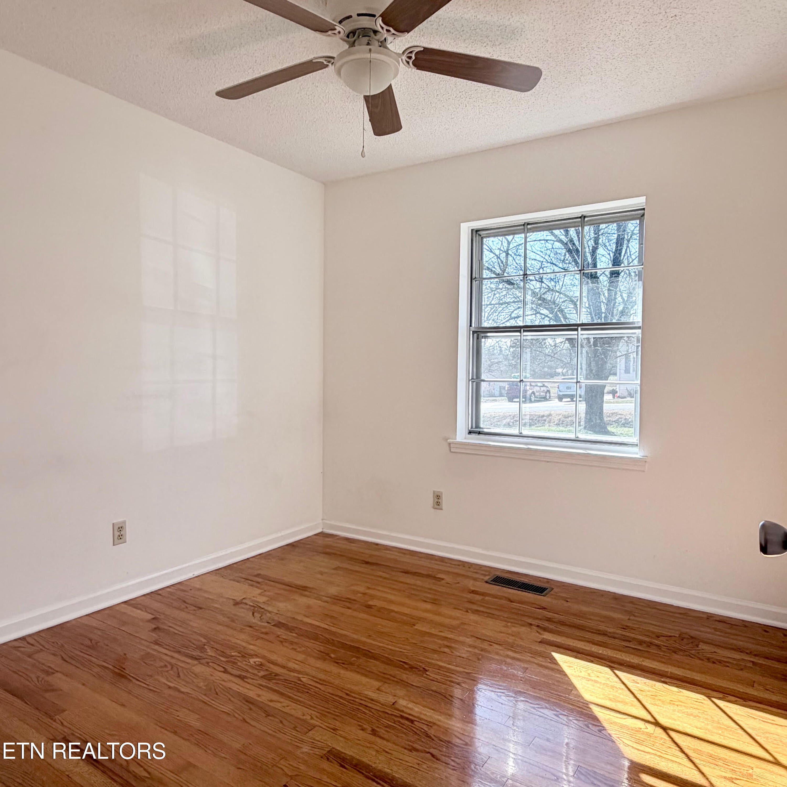 332 Poppy Avenue Dayton, TN 37321 - Photo 13 of 16 Bd 3