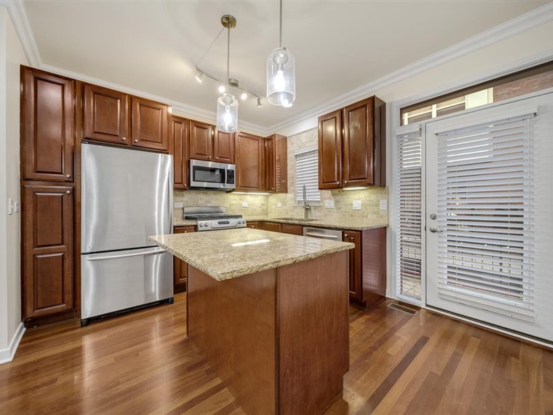 1234 West Monroe Street, Unit 4 Chicago, IL 60607 - Photo 17 of 26