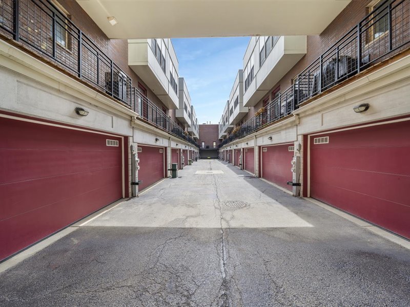 1234 West Monroe Street, Unit 4 Chicago, IL 60607 - Photo 6 of 26