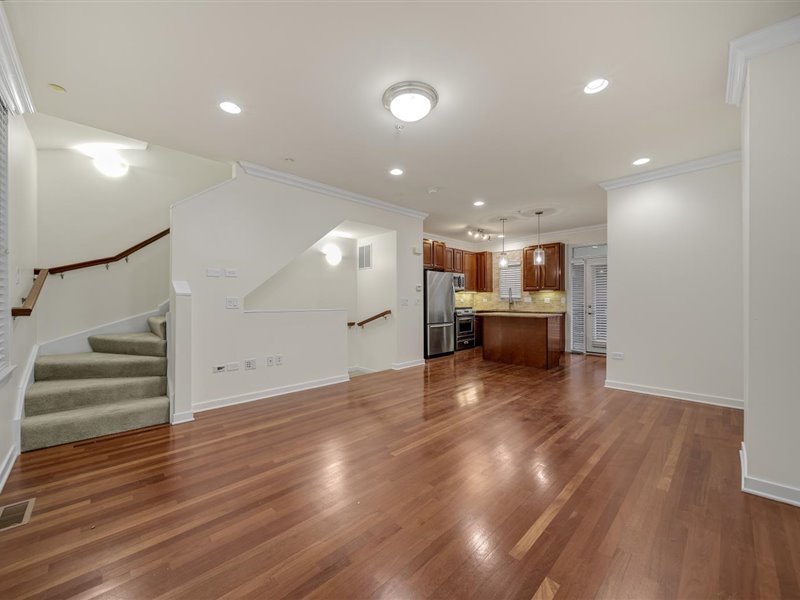 1234 West Monroe Street, Unit 4 Chicago, IL 60607 - Photo 10 of 26