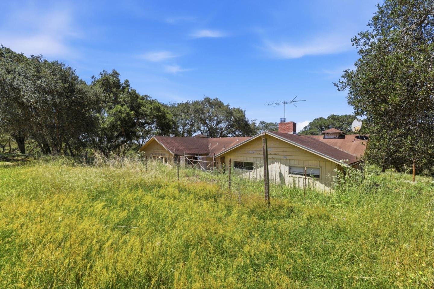 1443 Elkhorn Road Watsonville, CA 95076 - Photo 34 of 41