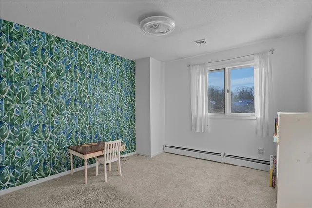 $549,900 | 25 Ivy Hollow Court, Cranston, RI 02921