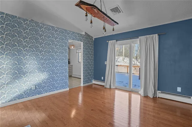 $549,900 | 25 Ivy Hollow Court, Cranston, RI 02921