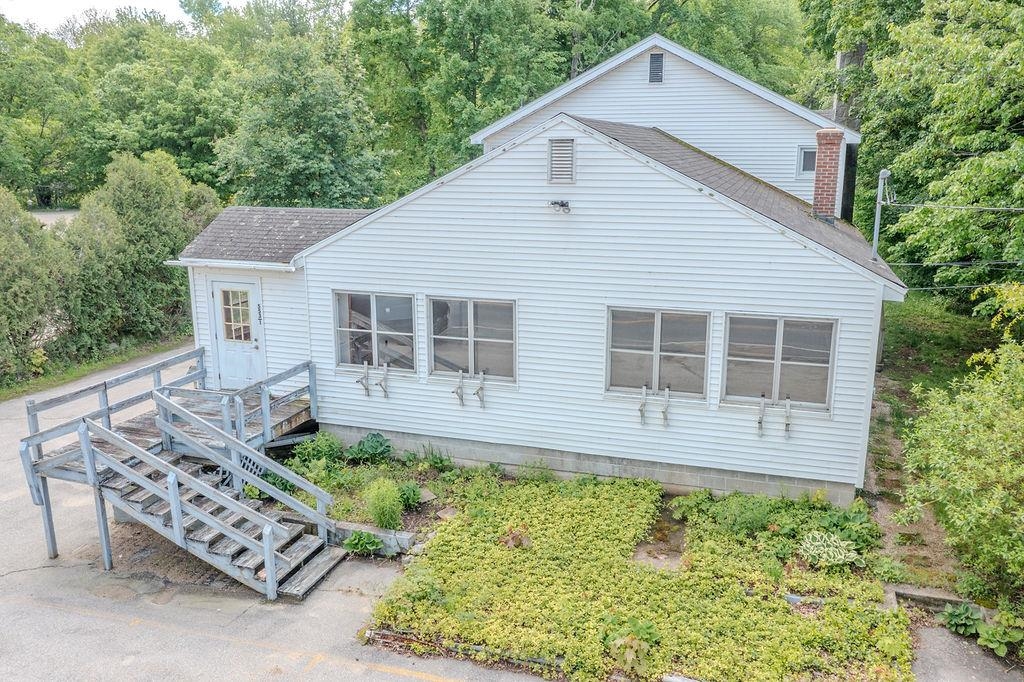 553 Province Road Strafford, NH 03884 - Photo 4 of 37