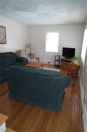 23 Marlen Road Holden, MA 01520 - Photo 7 of 11 Gallery Image 7