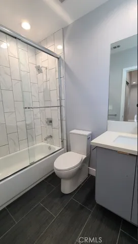 $3,500 | 142 West 84th Street, Los Angeles, CA 90003