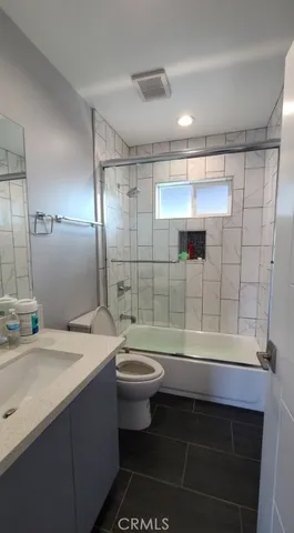 $3,500 | 142 West 84th Street, Los Angeles, CA 90003