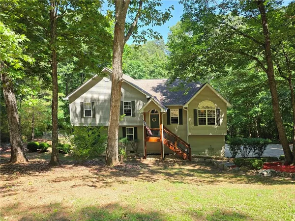 $385,000 | 142 Cowan Drive, Cartersville, GA 30120