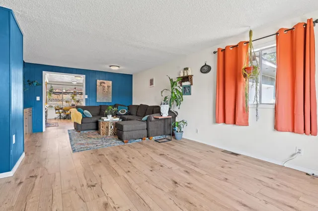 $380,000 | 2430 West Decatur Avenue, Spokane, WA 99205