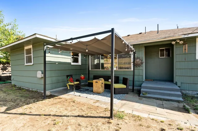 $380,000 | 2430 West Decatur Avenue, Spokane, WA 99205