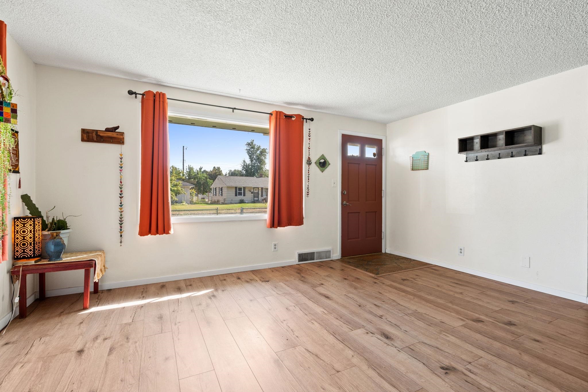 2430 West Decatur Avenue Spokane, WA 99205 - Photo 5 of 45