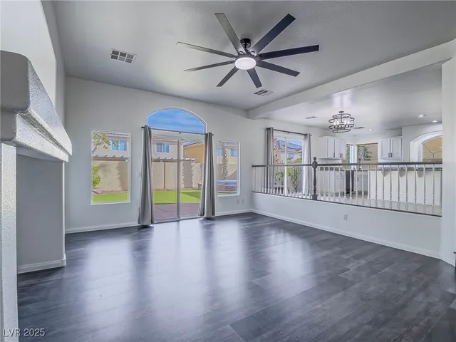 $3,150 | 10898 Carberry Hill Street, Las Vegas, NV 89141