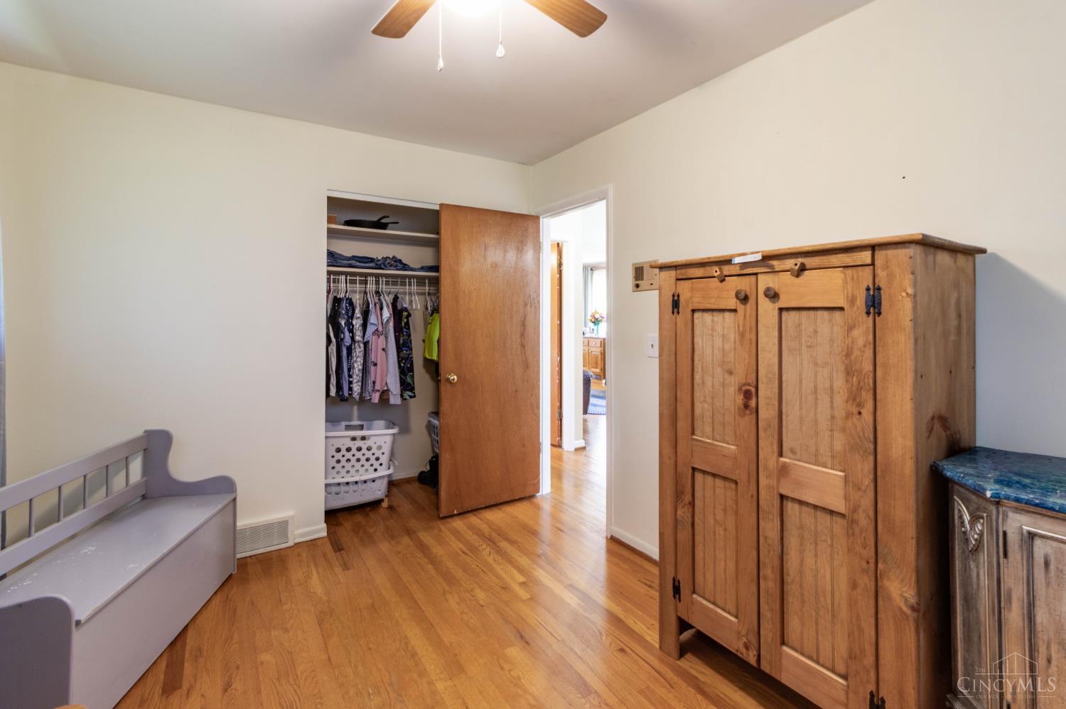 10749 Plainfield Road Sharonville, OH 45241 - Photo 15 of 28 Gallery Image 15