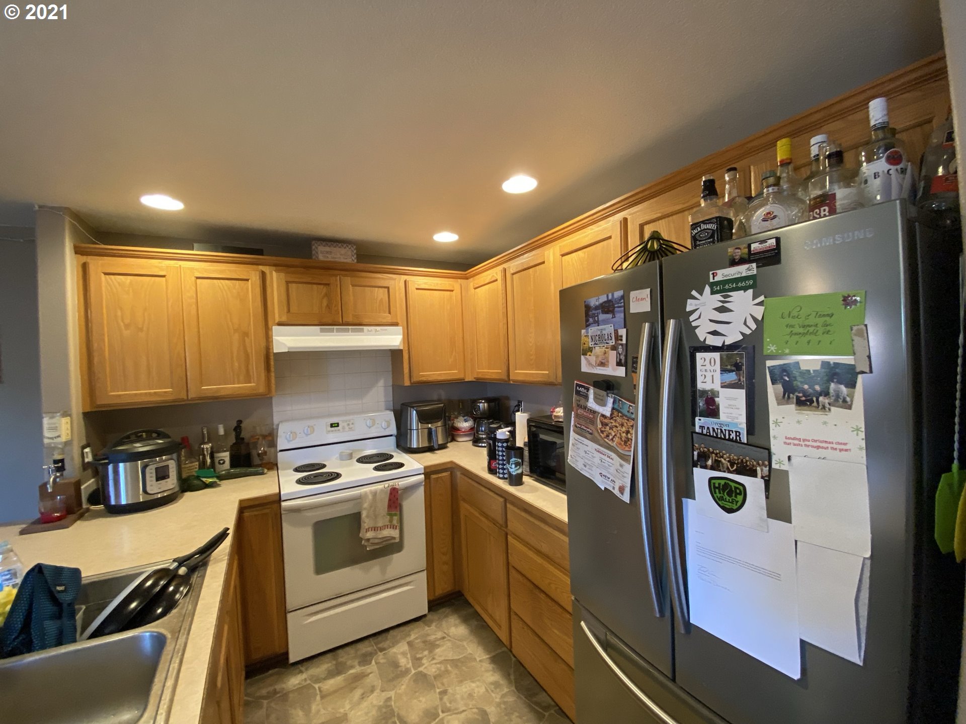 4132 Virginia Avenue Springfield, OR 97478 - Photo 7 of 15