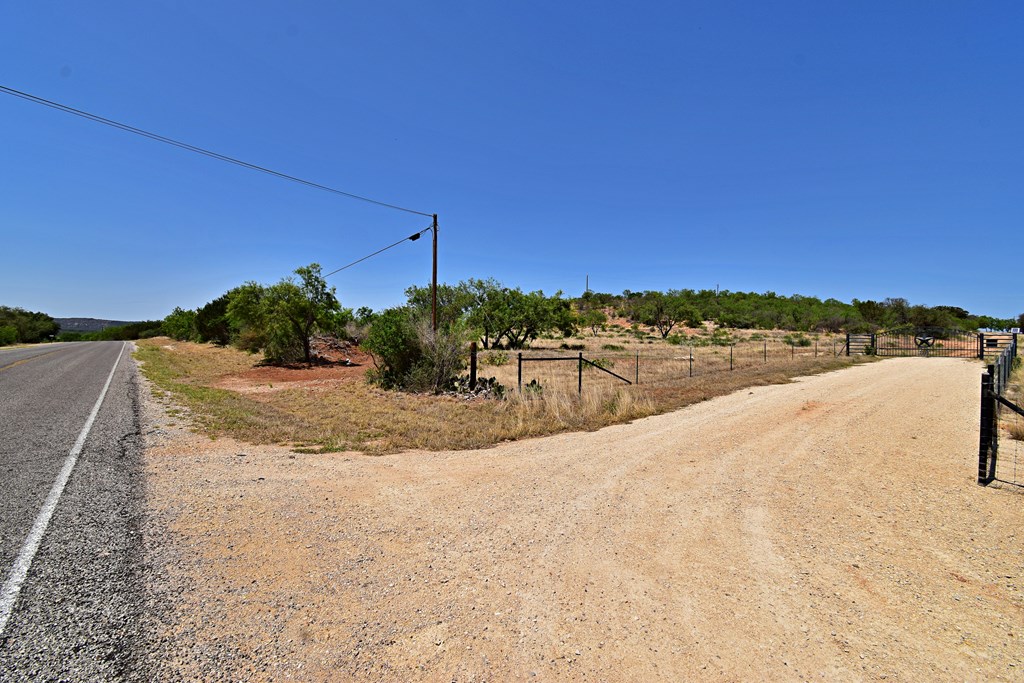 3990 Ranch Road 385 London, TX 76854 - Photo 9 of 14 Gallery Image 9