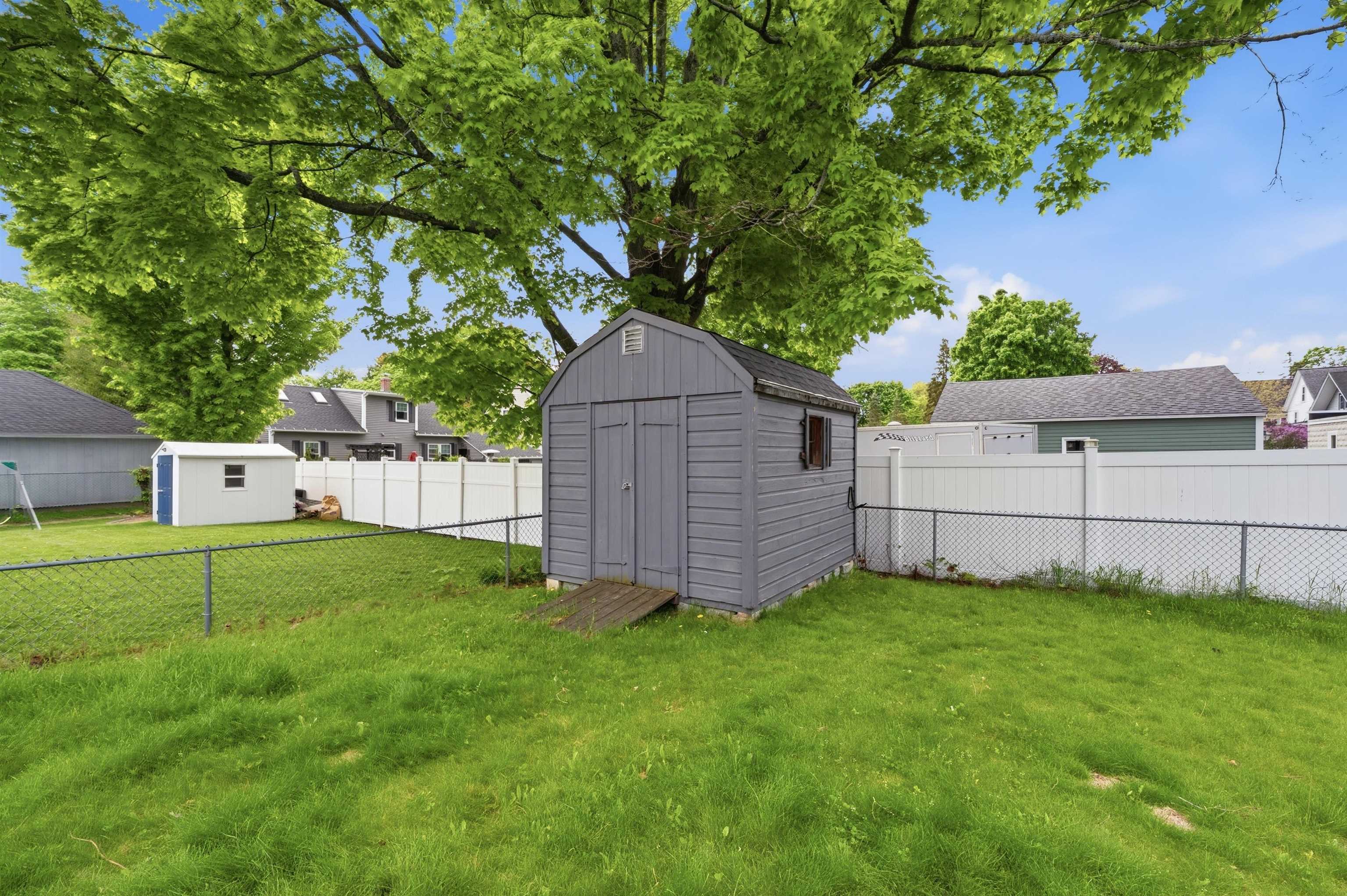 27 Clinton Street Concord, NH 03301 - Photo 31 of 31