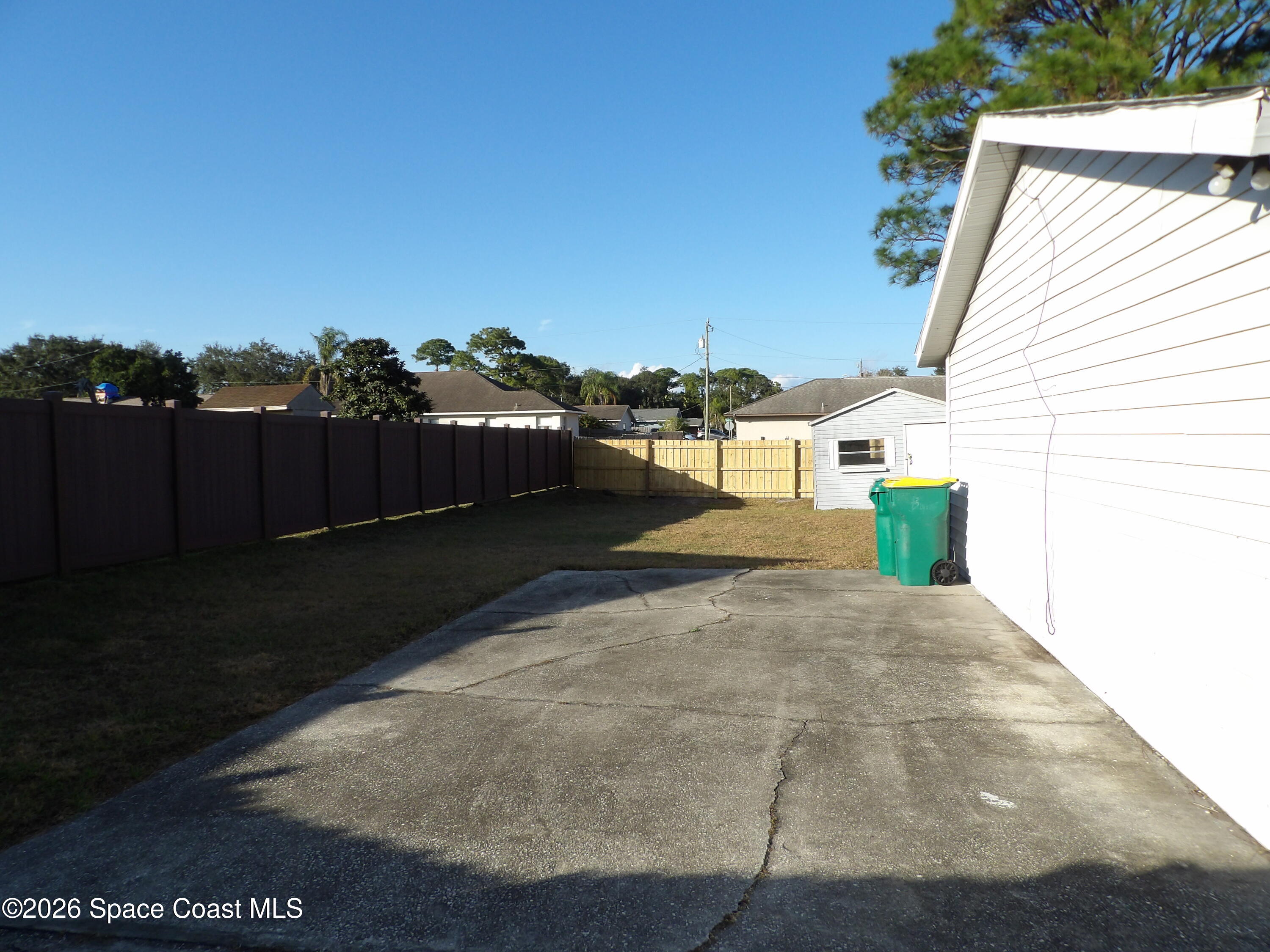 6318 Hudson Road Cocoa, FL 32927 - Photo 5 of 38 a view of a terrace