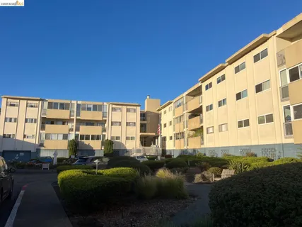$680,000 | 2137 Otis Drive, Unit 315, Alameda, CA 94501