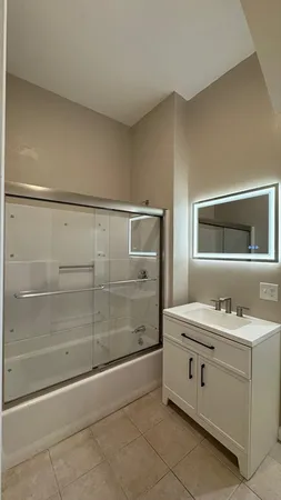 $4,000 | 62 River Street, Unit 1, Cambridge, MA 02139