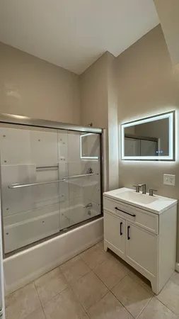 $4,000 | 62 River Street, Unit 1, Cambridge, MA 02139