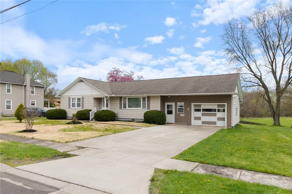 $145,000 | 210 Lincoln Street, Wayland, NY 14572