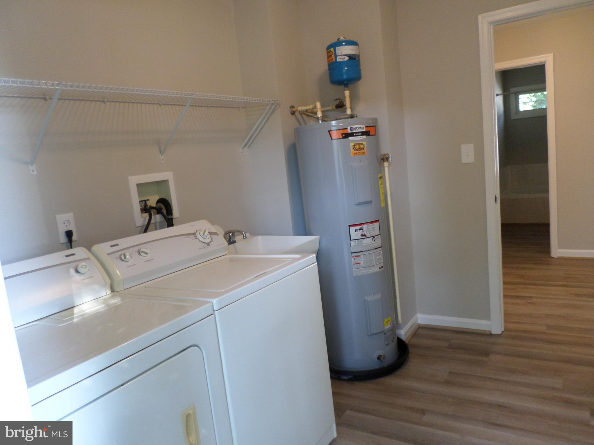2806 Wakefield Street Colonial Beach, VA 22443 - Photo 21 of 39 Laundry Room