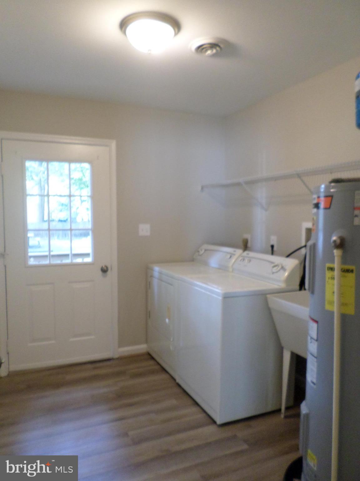 2806 Wakefield Street Colonial Beach, VA 22443 - Photo 22 of 39 Laundry Room