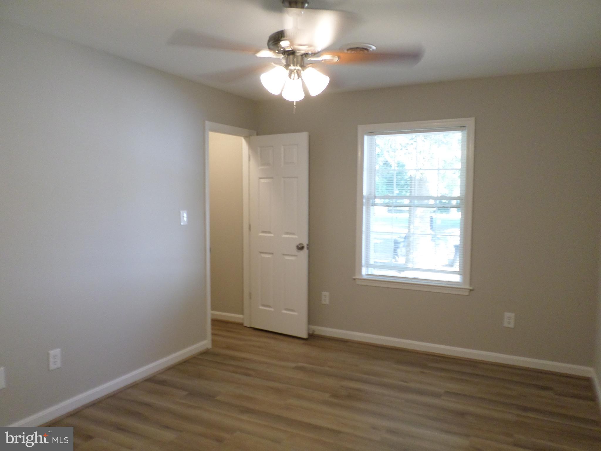 2806 Wakefield Street Colonial Beach, VA 22443 - Photo 23 of 39 2nd Bedroom