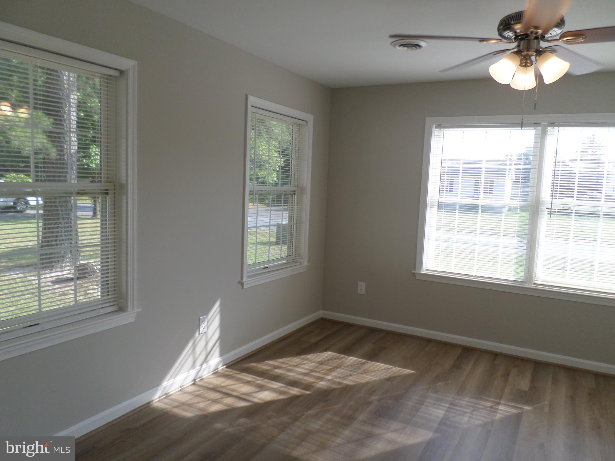 2806 Wakefield Street Colonial Beach, VA 22443 - Photo 25 of 39 3rd Bedroom