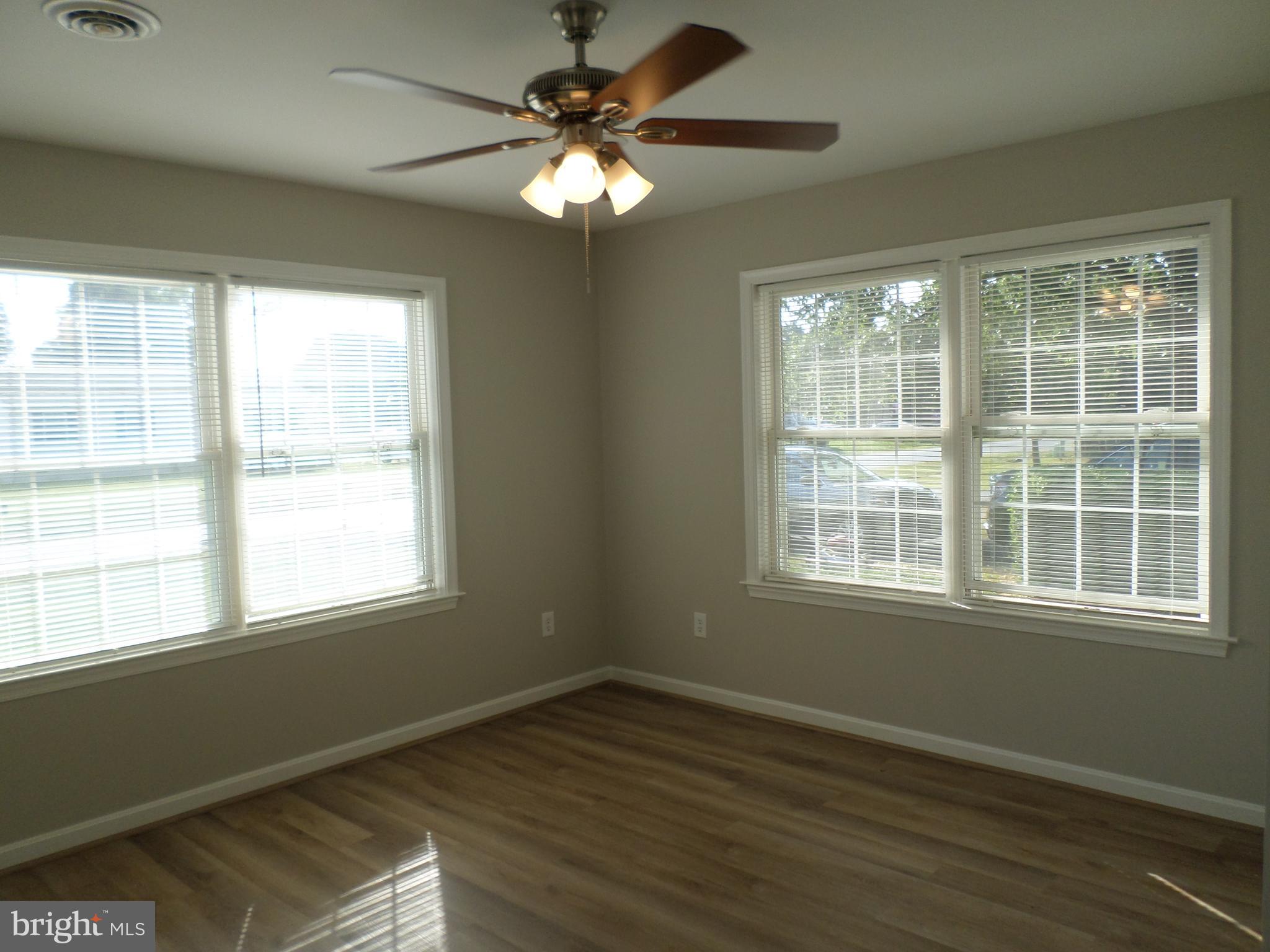 2806 Wakefield Street Colonial Beach, VA 22443 - Photo 26 of 39 3rd Bedroom