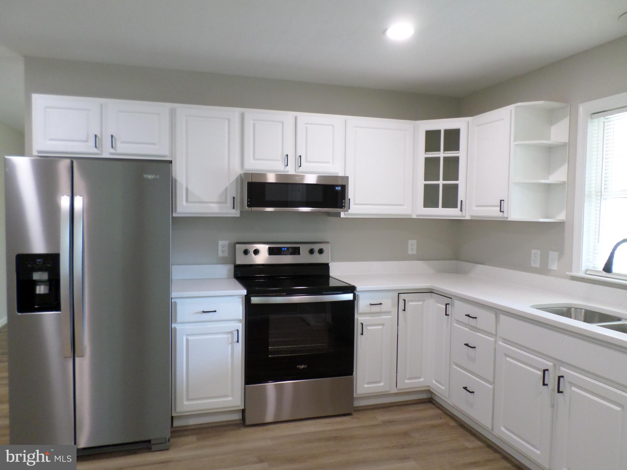 2806 Wakefield Street Colonial Beach, VA 22443 - Photo 6 of 39 Kitchen