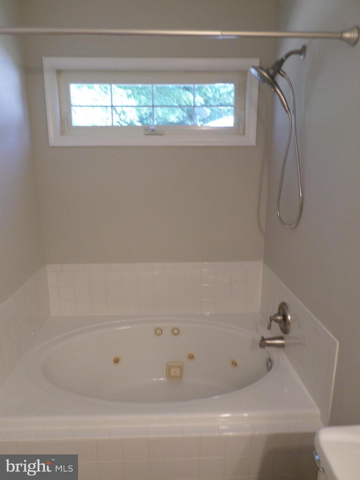 2806 Wakefield Street Colonial Beach, VA 22443 - Photo 9 of 39 Hall Bathroom