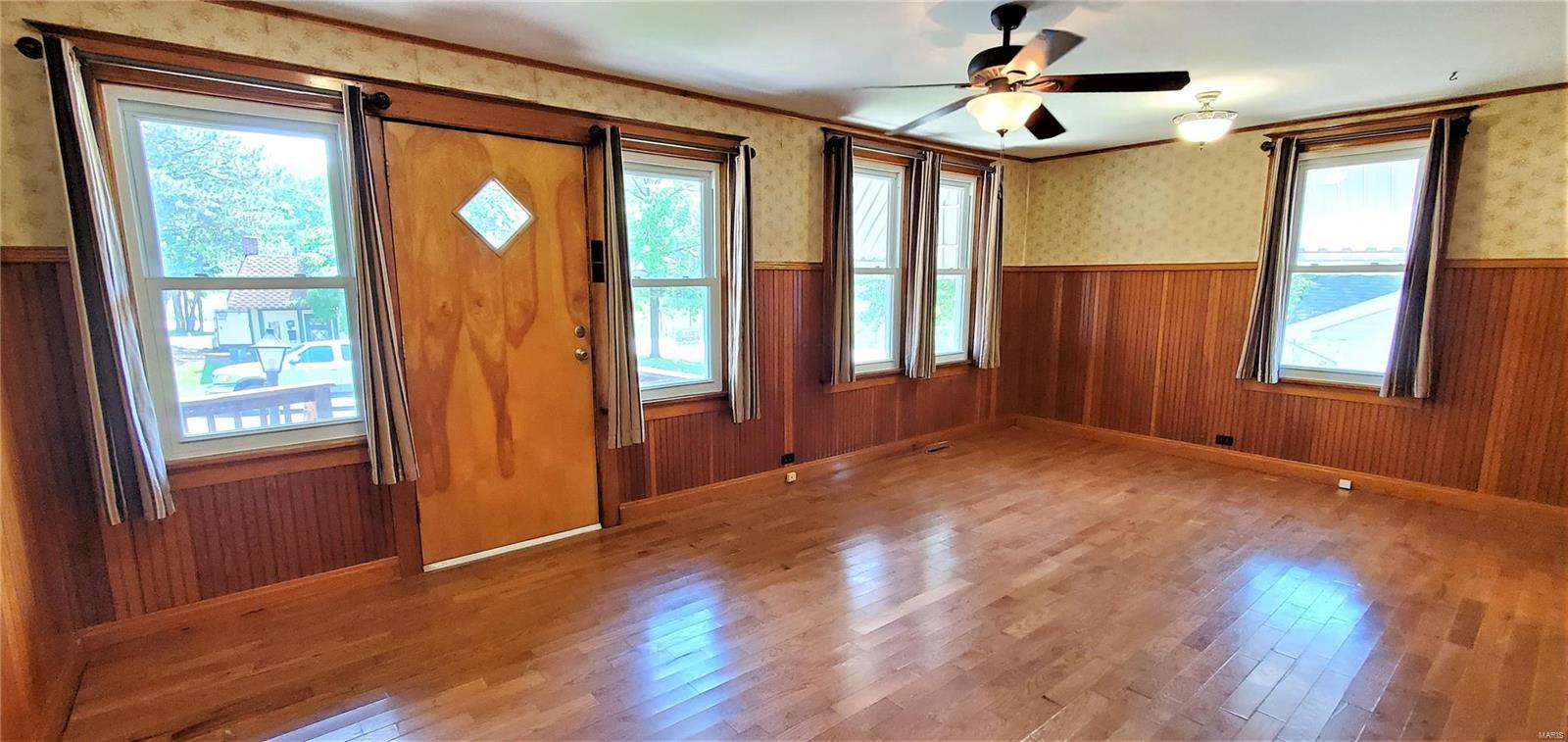 128 West 5th Street Roxana, IL 62084 - Photo 6 of 28 Gallery Image 6