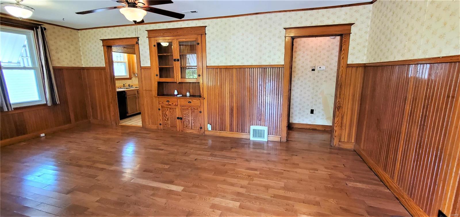 128 West 5th Street Roxana, IL 62084 - Photo 7 of 28 Gallery Image 7