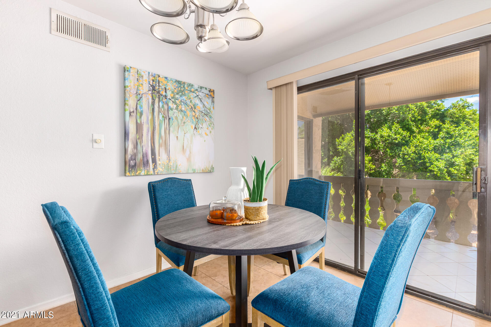 4950 North Miller Road, Unit 223 Scottsdale, AZ 85251 - Photo 5 of 25 16 - Miller