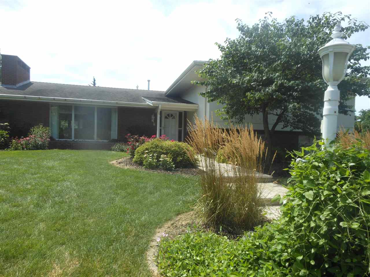 526 West Northgate Road Peoria, IL 61614 - Photo 1 of 33 Gallery Image 1