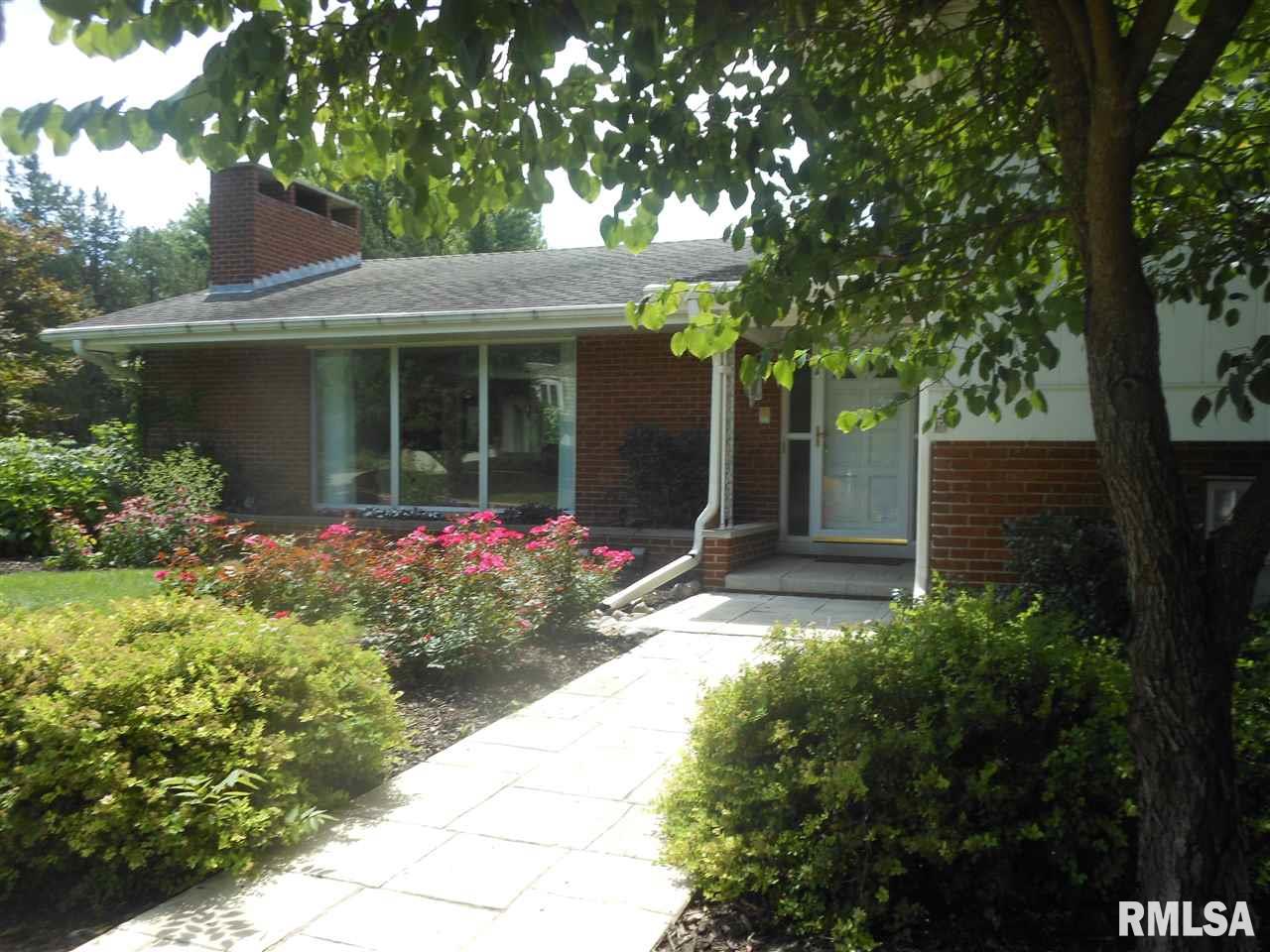 526 West Northgate Road Peoria, IL 61614 - Photo 2 of 33 Gallery Image 2