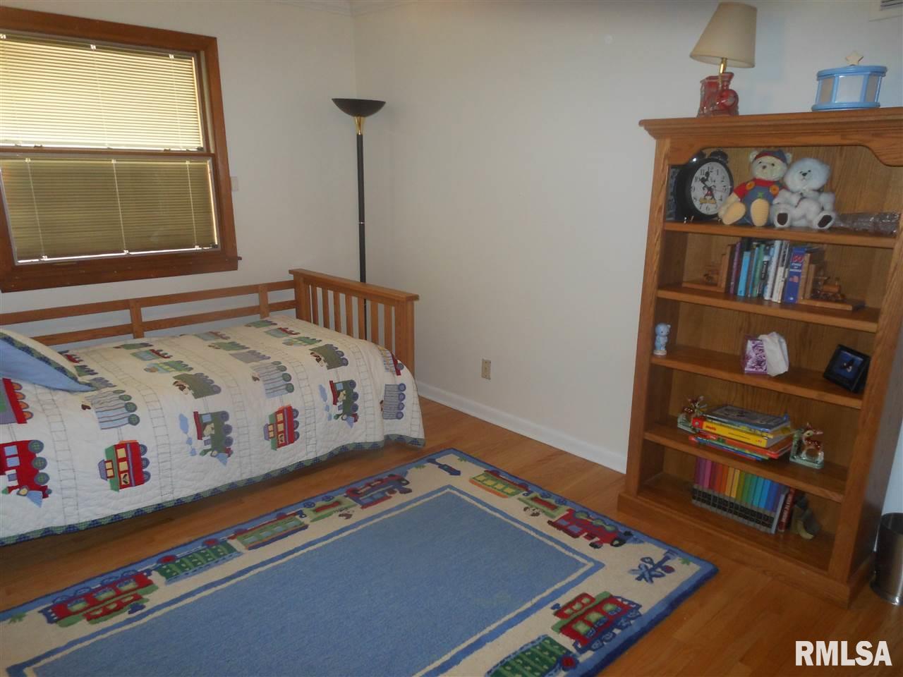 526 West Northgate Road Peoria, IL 61614 - Photo 24 of 33 Gallery Image 24