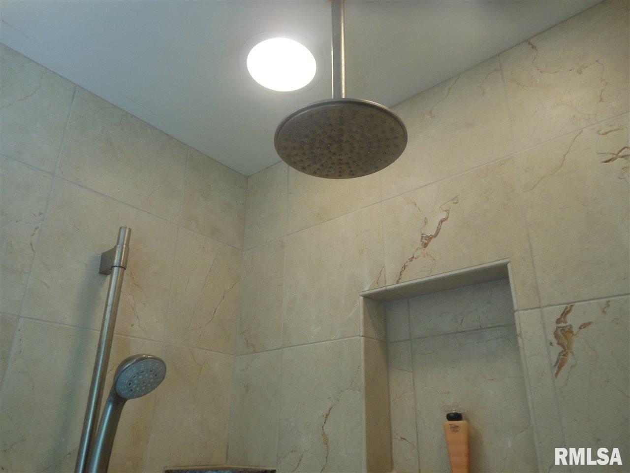 526 West Northgate Road Peoria, IL 61614 - Photo 29 of 33 Gallery Image 29