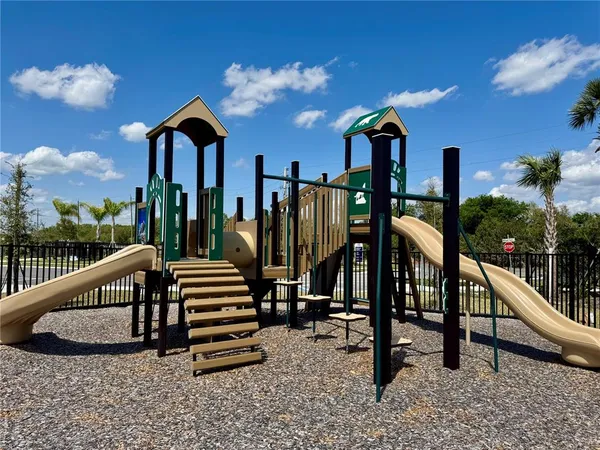 $2,320 | 3160 Emerald Acrs Lane, Sanford, FL 32771