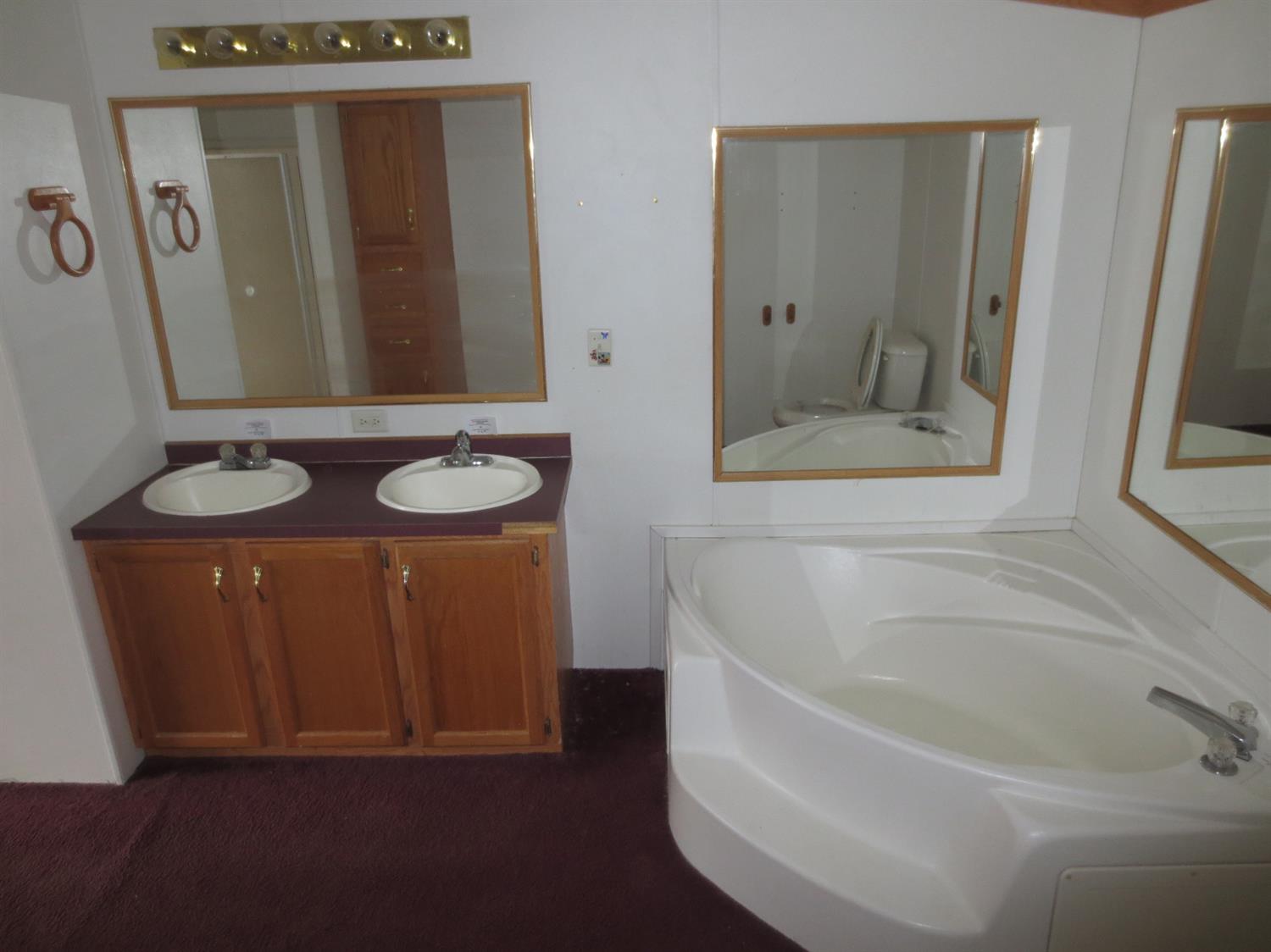 5191 Hill Road Brookville, IN 47012 - Photo 10 of 14 master bath