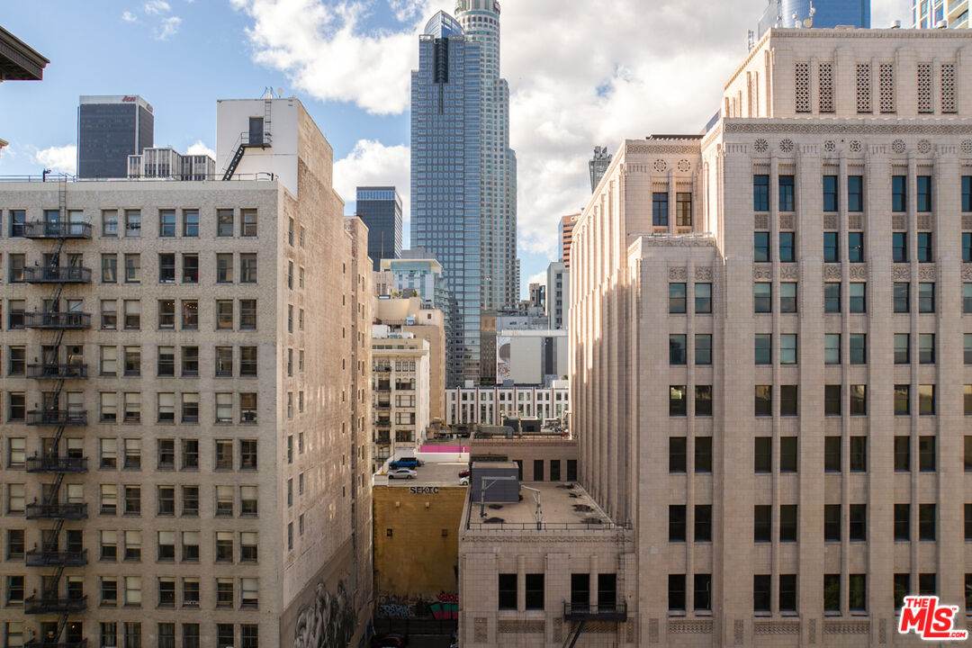 460 South Spring Street, Unit 903 Los Angeles, CA 90013 - Photo 36 of 52