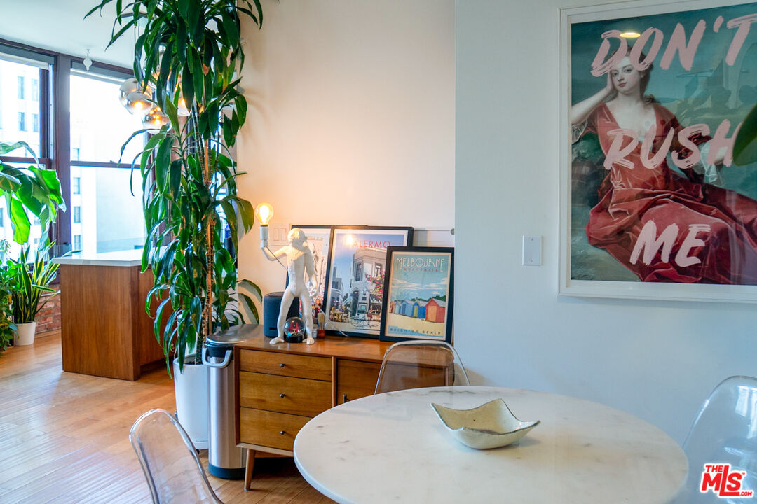 460 South Spring Street, Unit 903 Los Angeles, CA 90013 - Photo 9 of 52