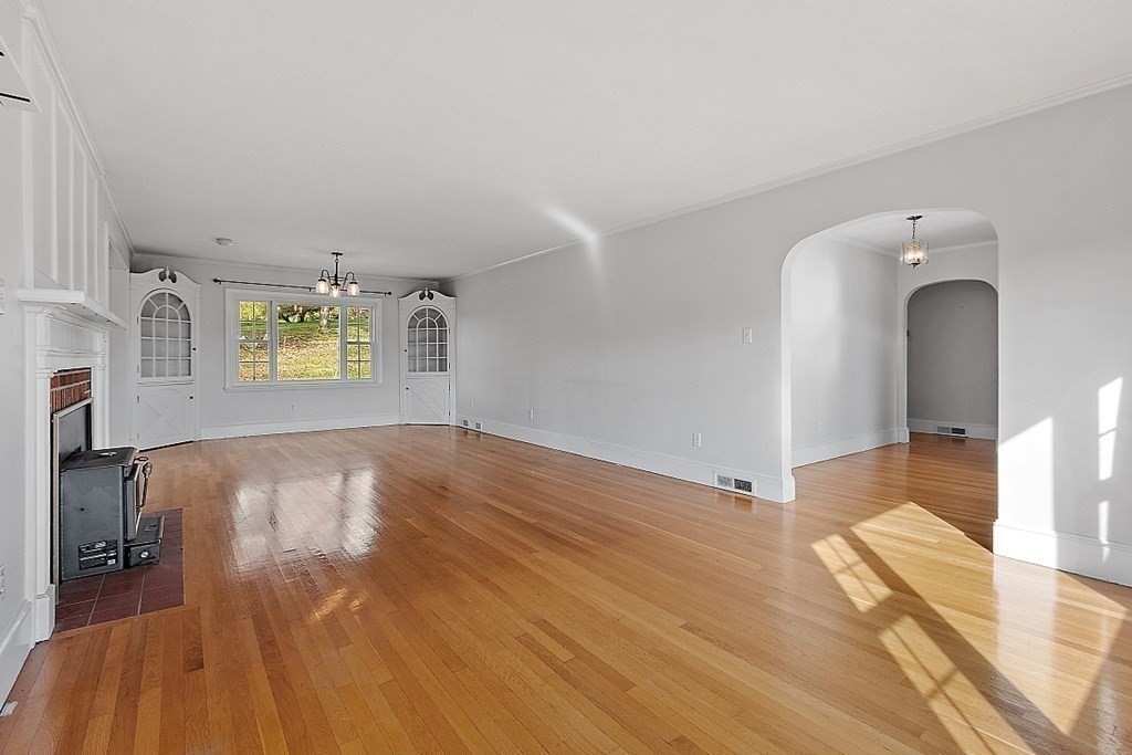 244 Old Ayer Road Groton, MA 01450 - Photo 18 of 42 Gallery Image 18
